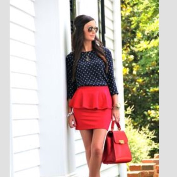 Peplum red skirt - Picture 1 of 3